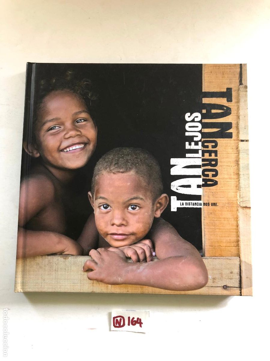 Libros de segunda mano: Tan lejos tan cerca - Foto 1