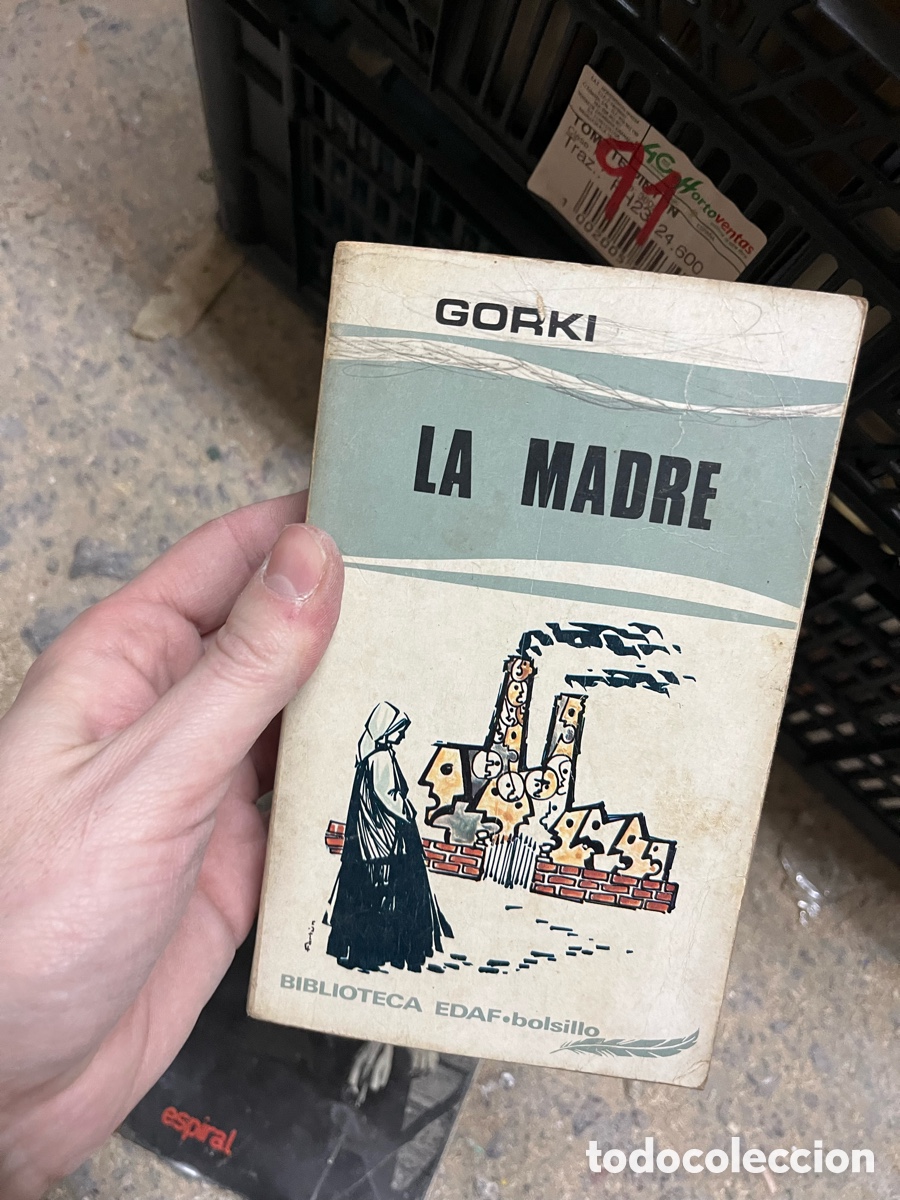 Libros de segunda mano: 98A GORKI / LA MADRE r&uacute;stica - Foto 1