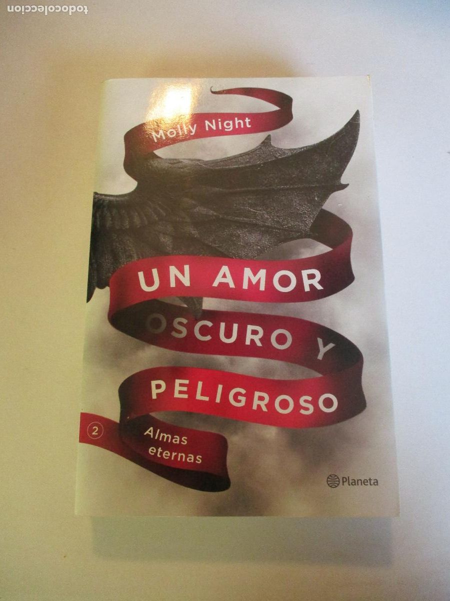 Livres d'occasion: MOLLY NIGHT Un amor oscuro y peligroso W25915