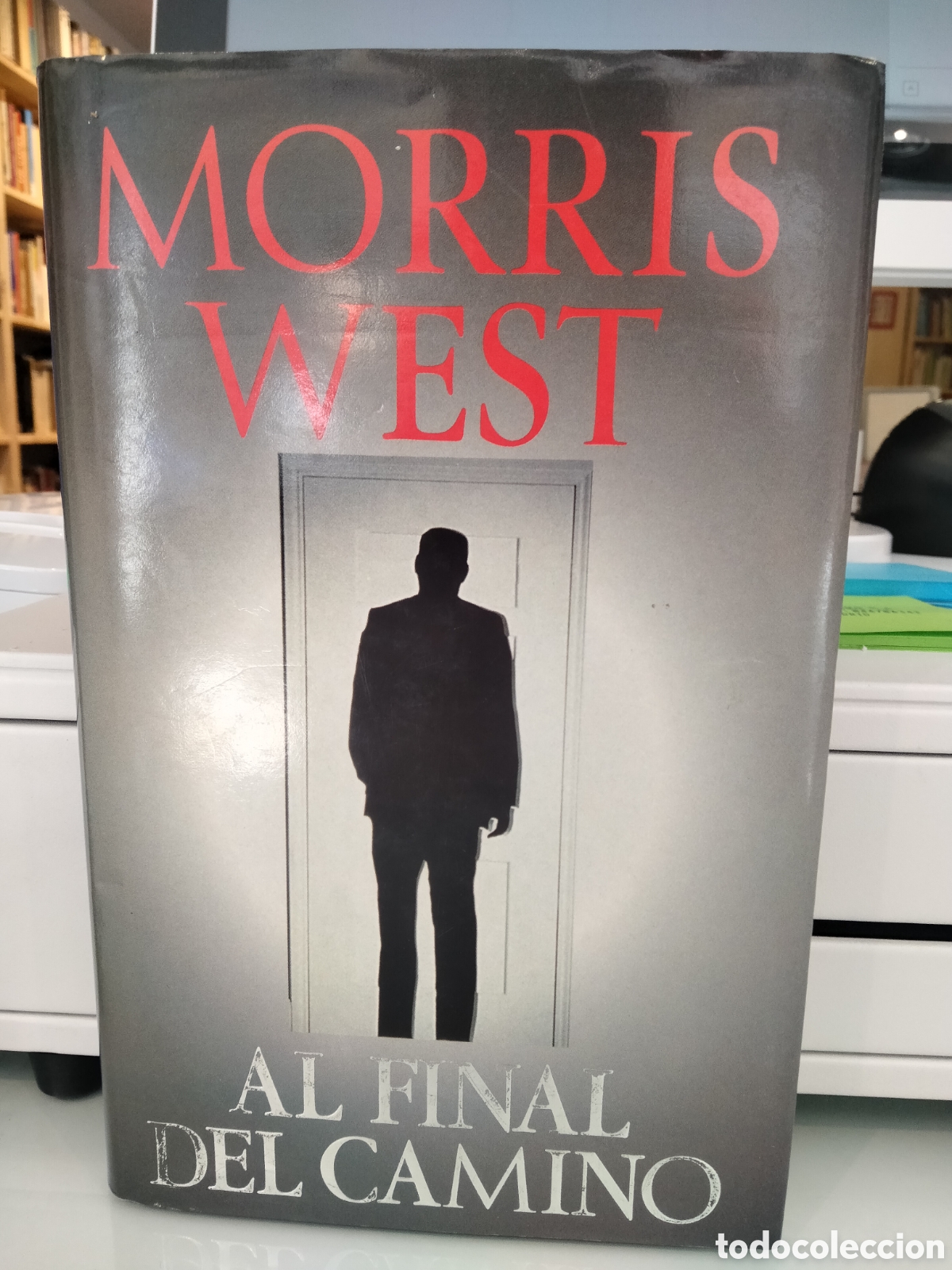 Libros de segunda mano: Al final del camino - Morris West - Foto 1