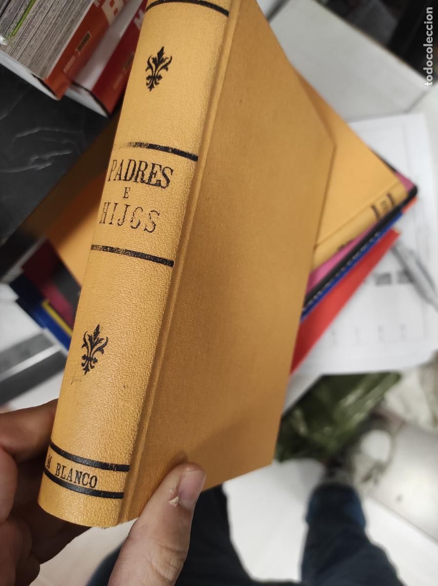 Libros de segunda mano: Padres e hijos - Pedro St&uuml;hlen - Foto 1