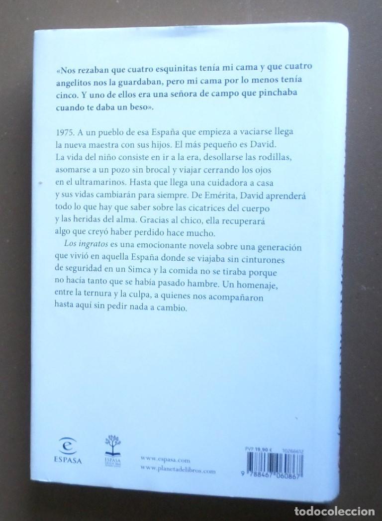 Libros de segunda mano: LOS INGRATOS - Pedro Sim&oacute;n - Ed. Espasa 2021 - Foto 3