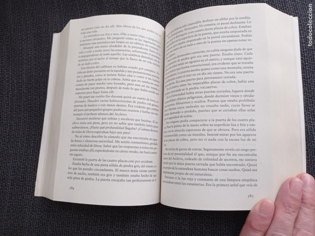 Libros de segunda mano: Libro El nombre del viento. Patrick Rothfuss. Debolsillo 2011. - Foto 11
