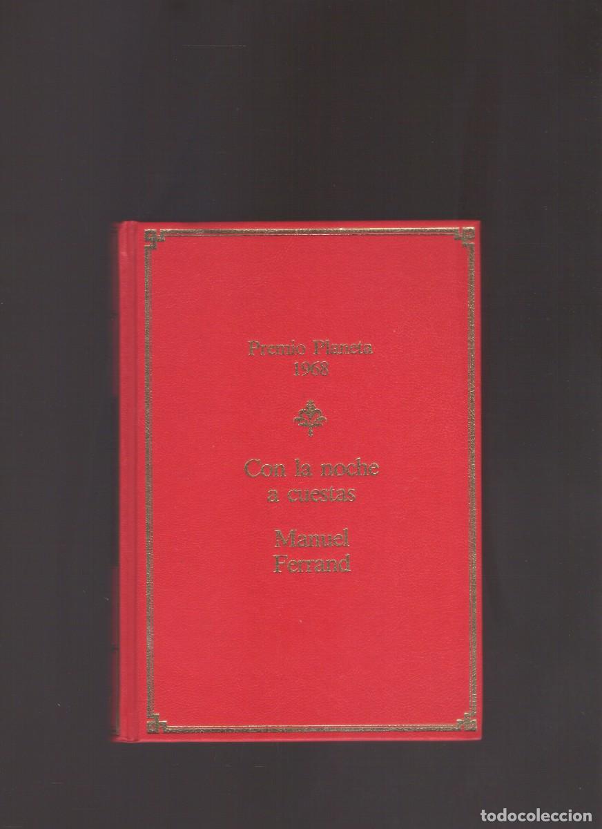 Libros de segunda mano: Bd. Con la noche a cuestas (Manuel Ferrand) - Foto 1