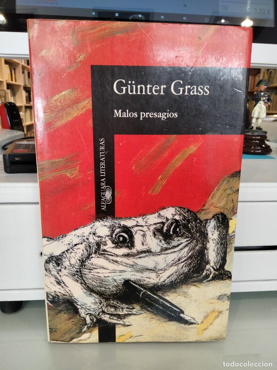 Libros de segunda mano: Malos presagios - G&uuml;nter Grass - Foto 1