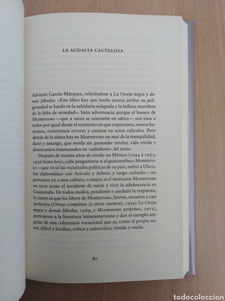 Libros de segunda mano: VIAJE AL CENTRO DE LA F&Aacute;BULA. Augusto Monterroso. RBA - Foto 7