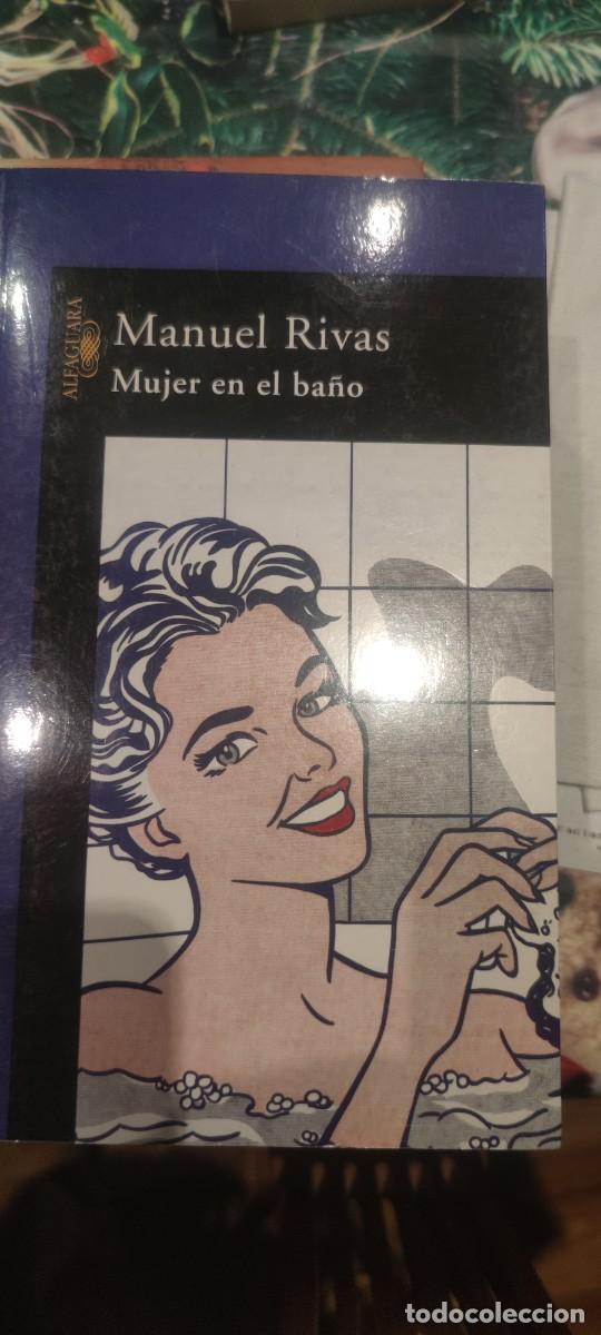 Libros de segunda mano: Mujer en el ba&ntilde;o. Manuel Rivas - Foto 1