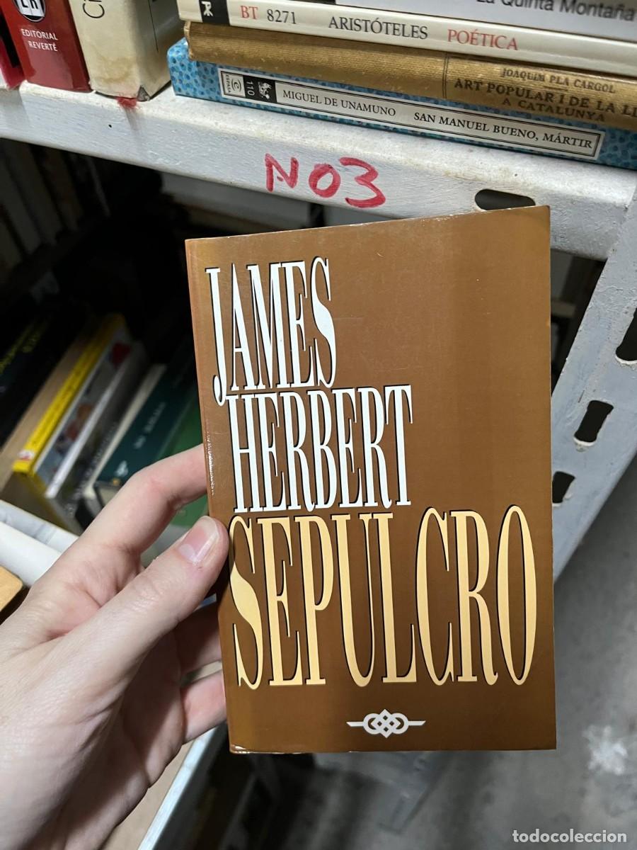 Libros de segunda mano: Blas36D JAMES HERBERT, SEPULCRO, PRYCA - Foto 1