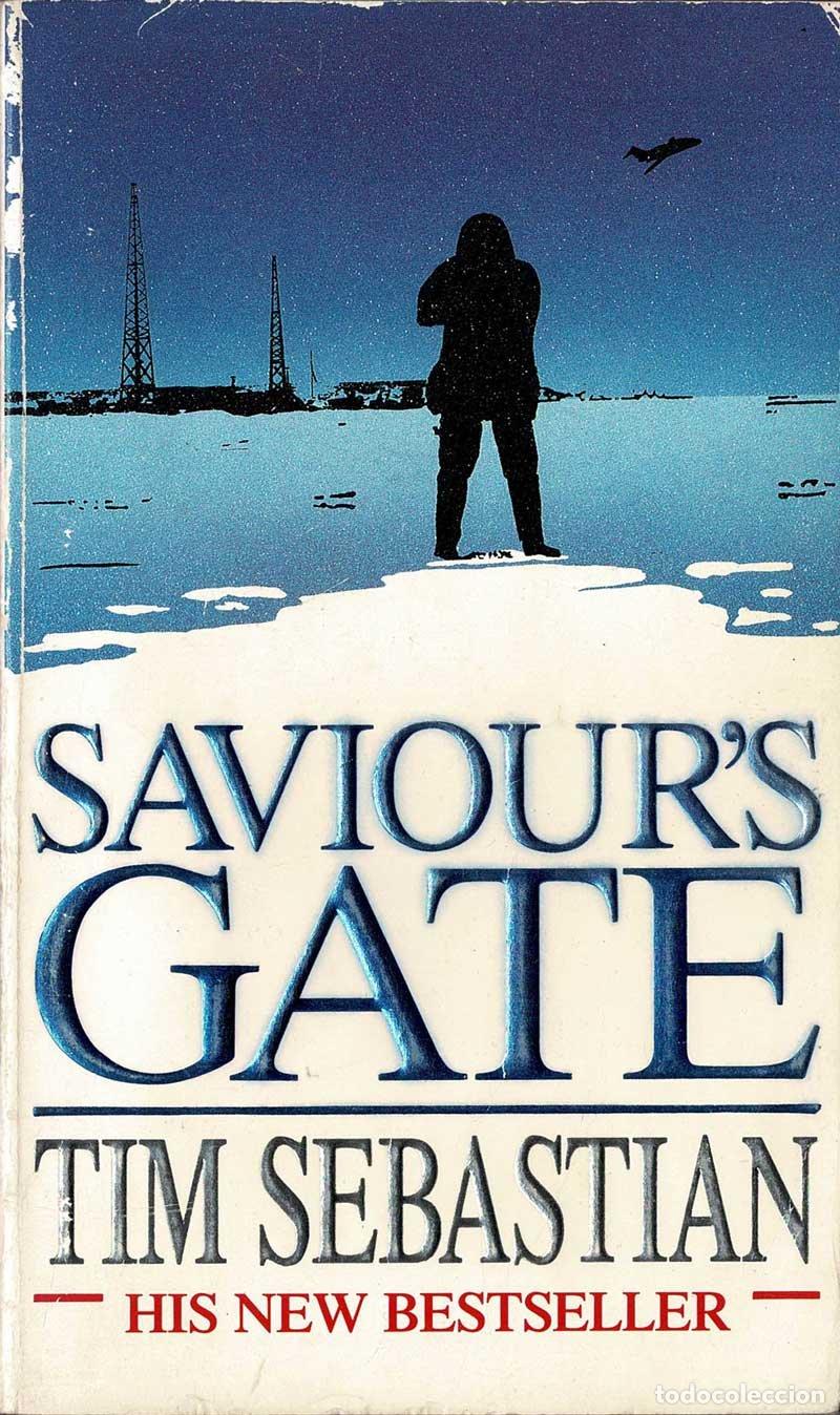 Libros de segunda mano: Saviours Gate - Tim Sebastian - Foto 1