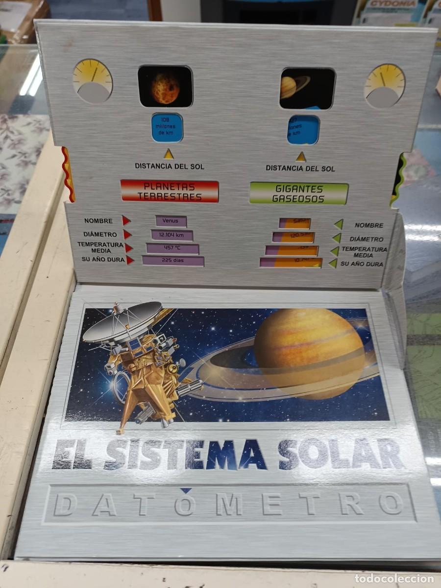 Libros de segunda mano: EL SISTEMA SOLAR DATOMETRO - Foto 2