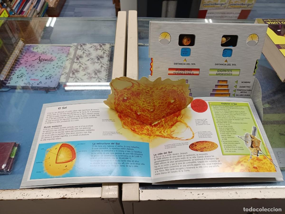 Libros de segunda mano: EL SISTEMA SOLAR DATOMETRO - Foto 3