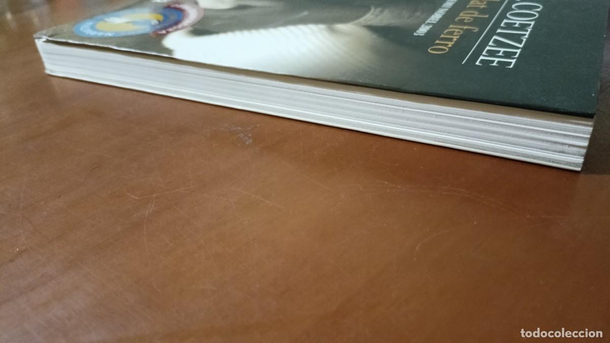 Libros de segunda mano: Ledat de ferro - J. M. Coetzee - en catal&agrave; - Foto 6