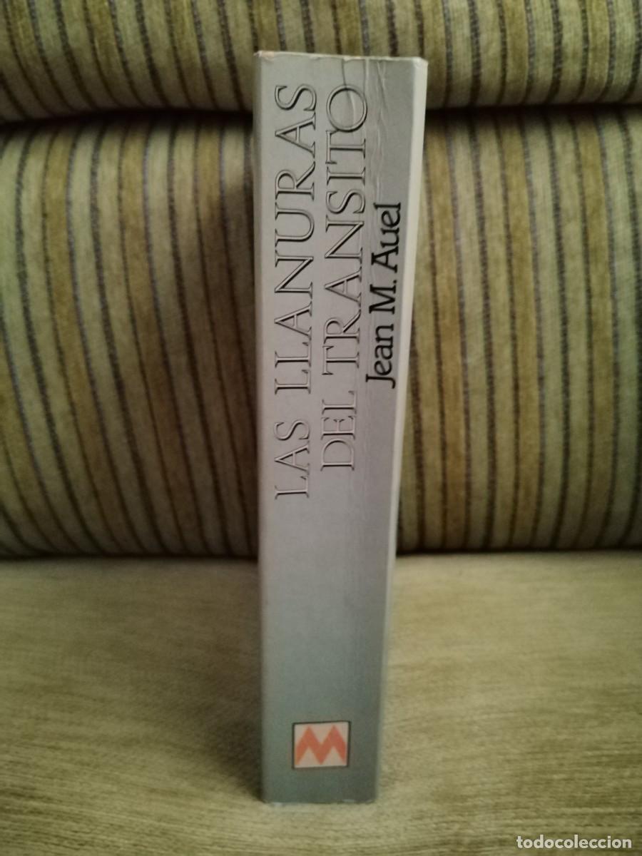 Libros de segunda mano: LAS LLANURAS DEL TR&Aacute;NSITO - Foto 2