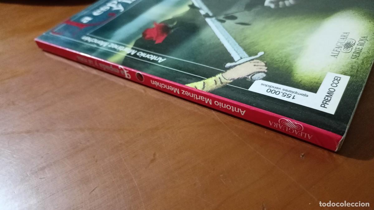 Libros de segunda mano: La espada y la rosa - Antonio Mart&iacute;nez Mench&eacute;n - Foto 6