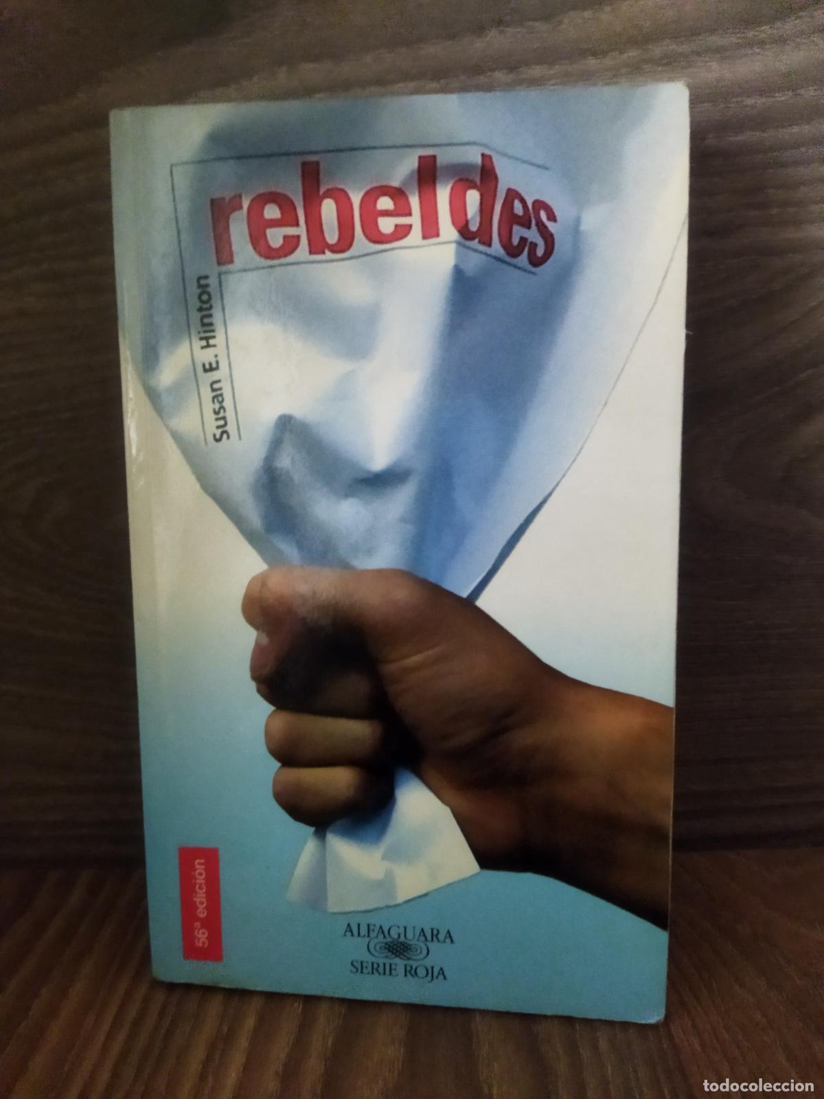 Libros de segunda mano: Rebeldes - Foto 1