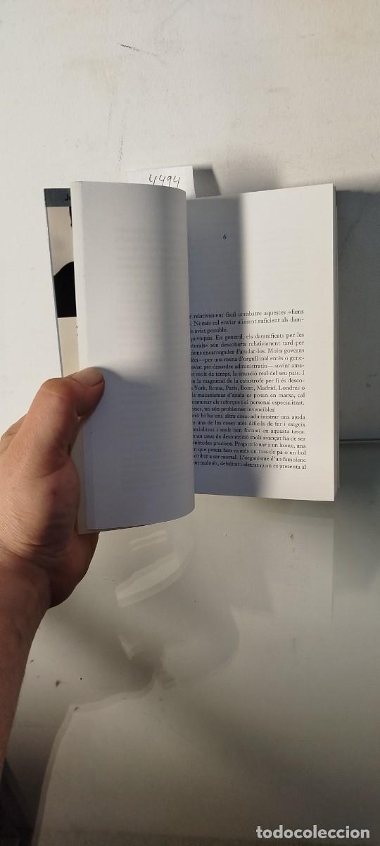Libros de segunda mano: LA FAM AL M&Oacute;N EXPLICADA AL MEU FILL - Foto 2