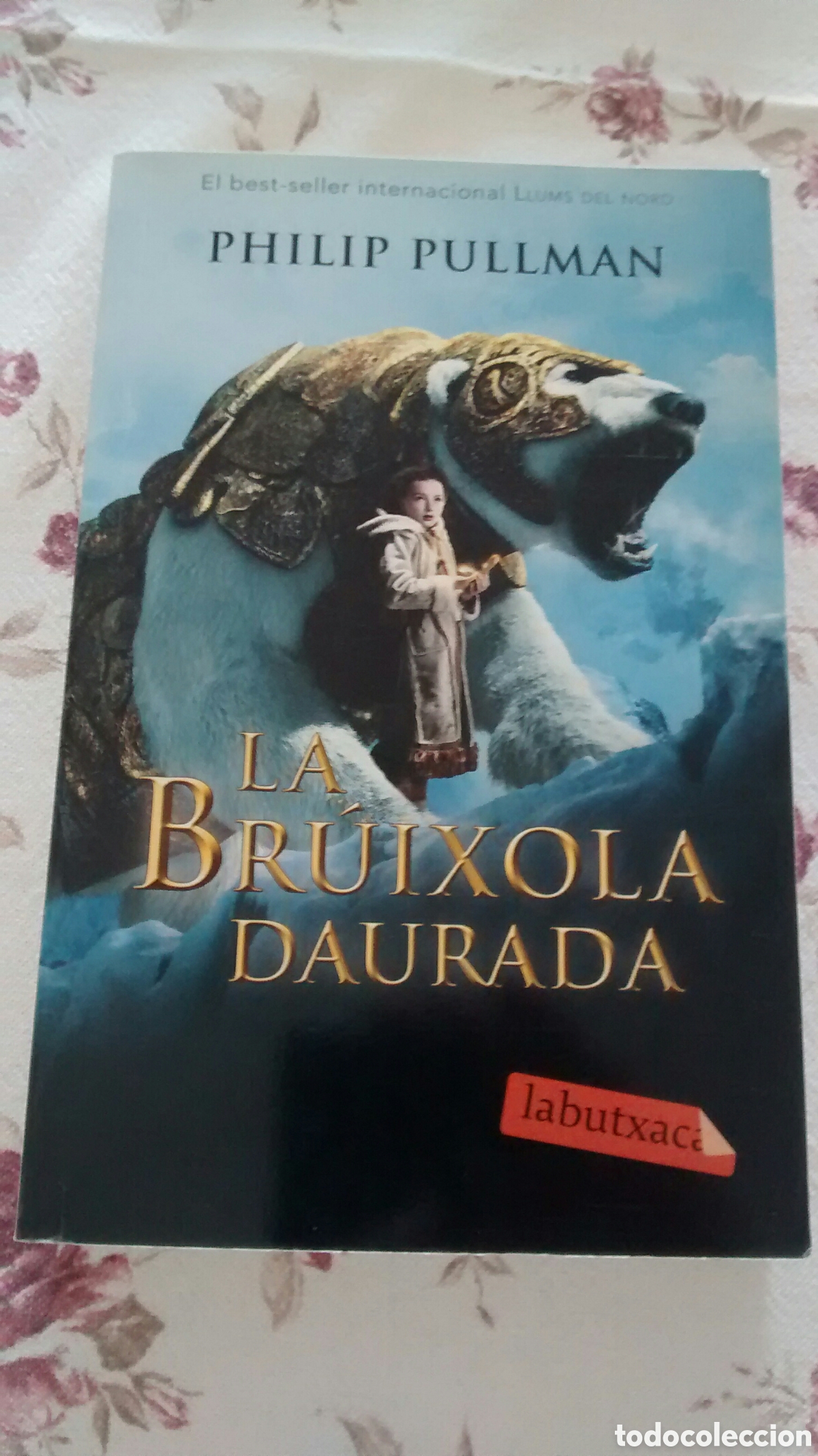 Libros de segunda mano: LA BRUIXOLA DAURADA DE PHILIP PULLMAN (LA BUTXACA,GRUP 62) - Foto 1