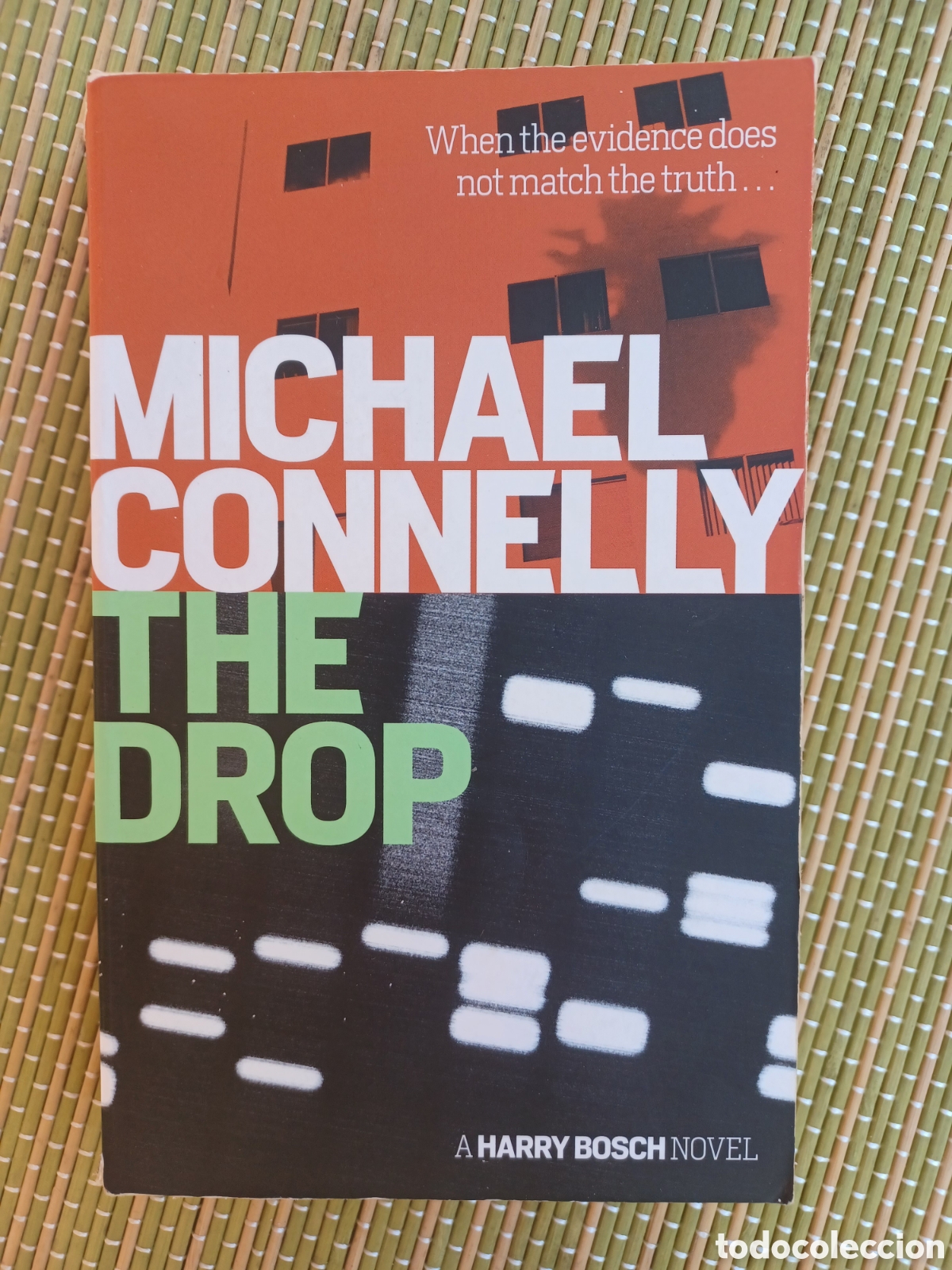 Libros de segunda mano: The Drop (Harry Bosch). Michael Conelly - Foto 1