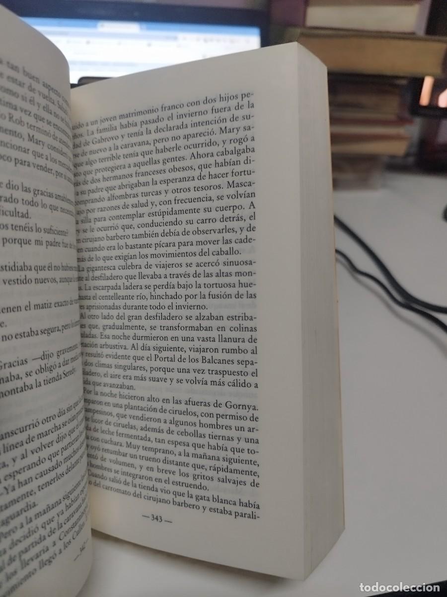 Libros de segunda mano: Noah GORDON El m&eacute;dico - bolsillo - Foto 3