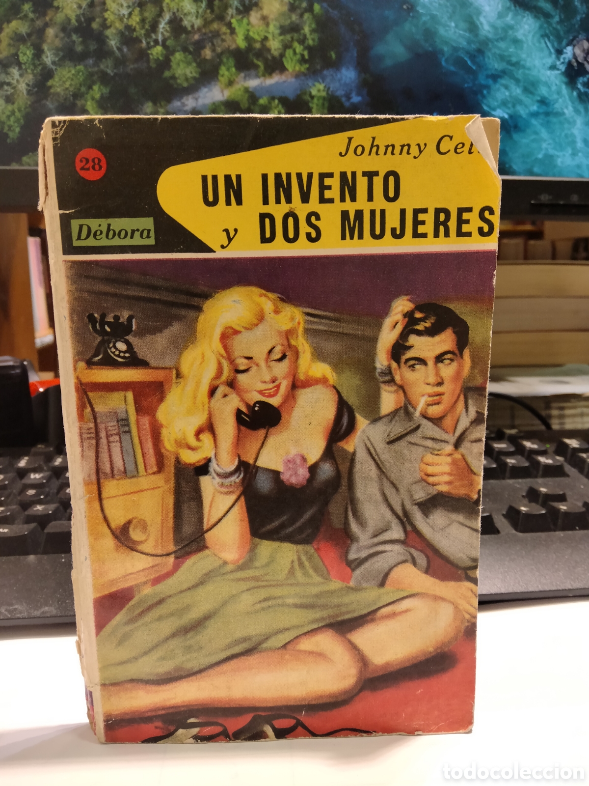 Gebrauchte B&uuml;cher: Un invento y dos mujeres - Johnny Cello