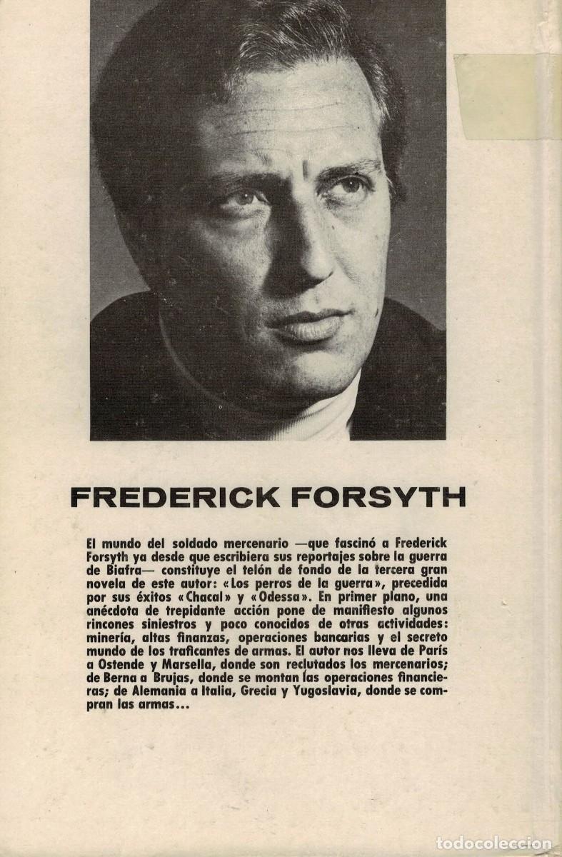 Libros de segunda mano: Frederick Forsyth, Los perros de la guerra - Foto 2