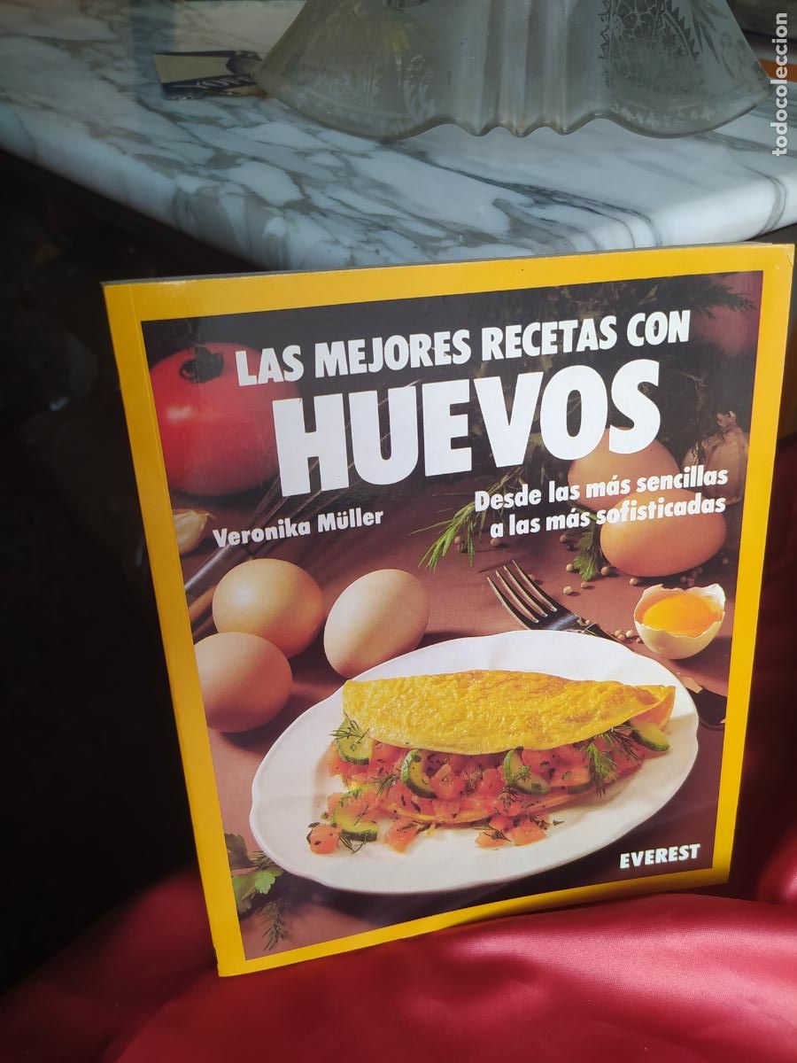 Second hand books: Las mejores recetas con huevos. V.M&uuml;ller. 1988. L.809-2727