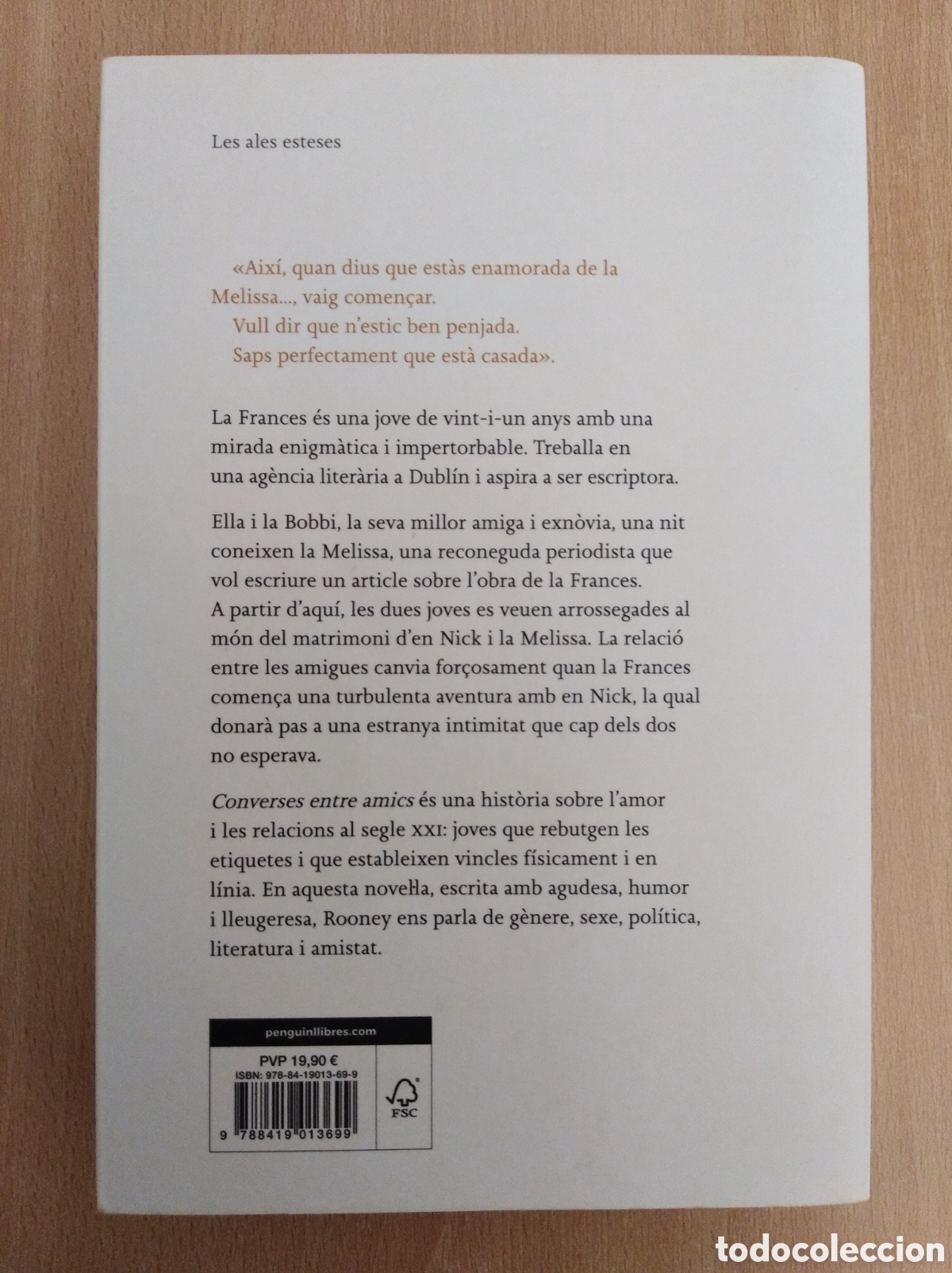 Libros de segunda mano: CONVERSES ENTRE AMICS. Sally Rooney - Foto 2