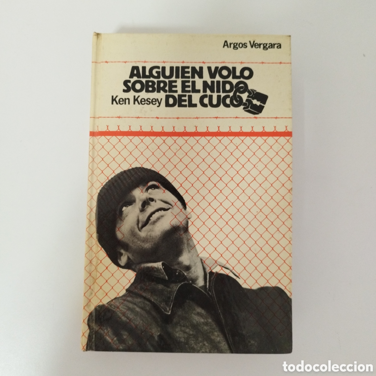 Livros em segunda m&atilde;o: ALGUIEN VOLO SOBRE EL NIDO DEL CUCO / KEN KESEY / ARGOS VERGARA