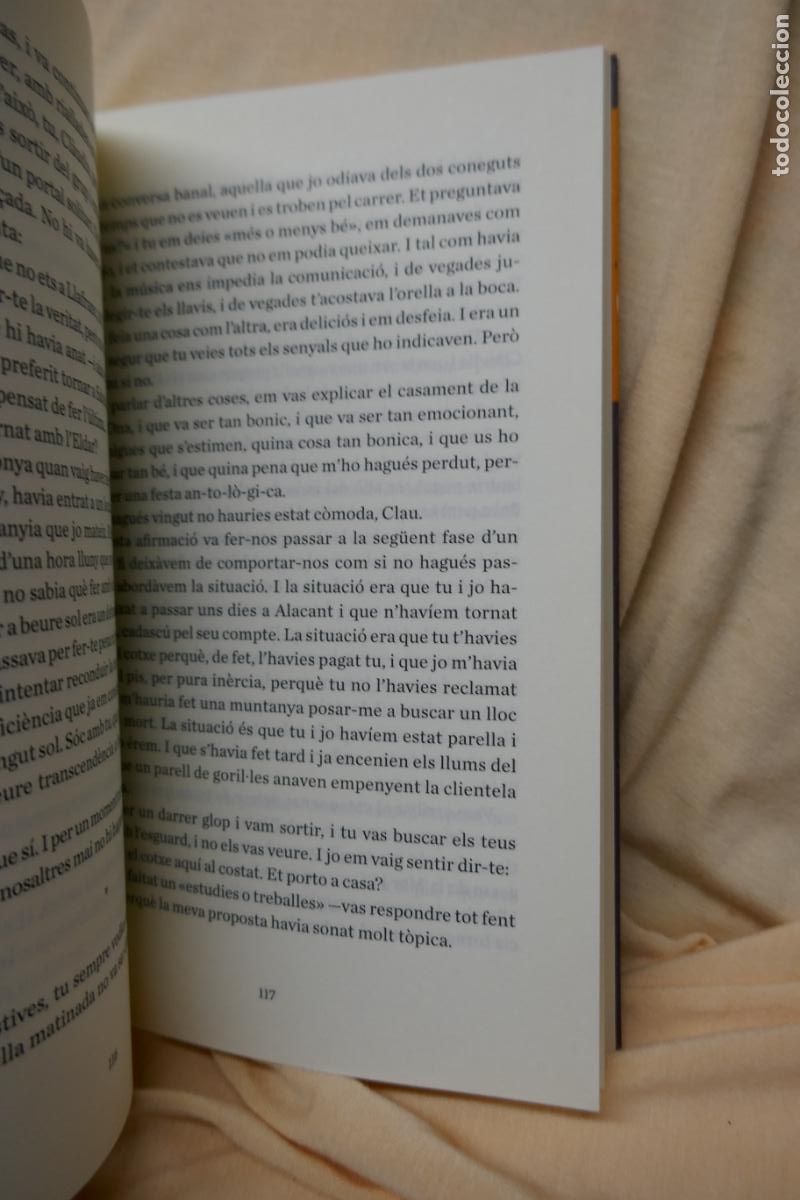 Libros de segunda mano: Lamor fora de mapa - Roc Casagran (EN CATALAN) - Foto 8