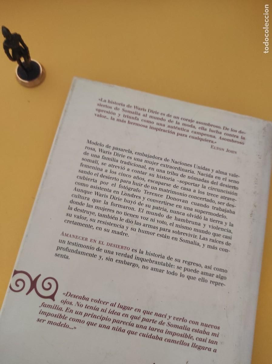 Libros de segunda mano: AMANECER EN EL DESIERTO - Waris Dirie - Foto 2