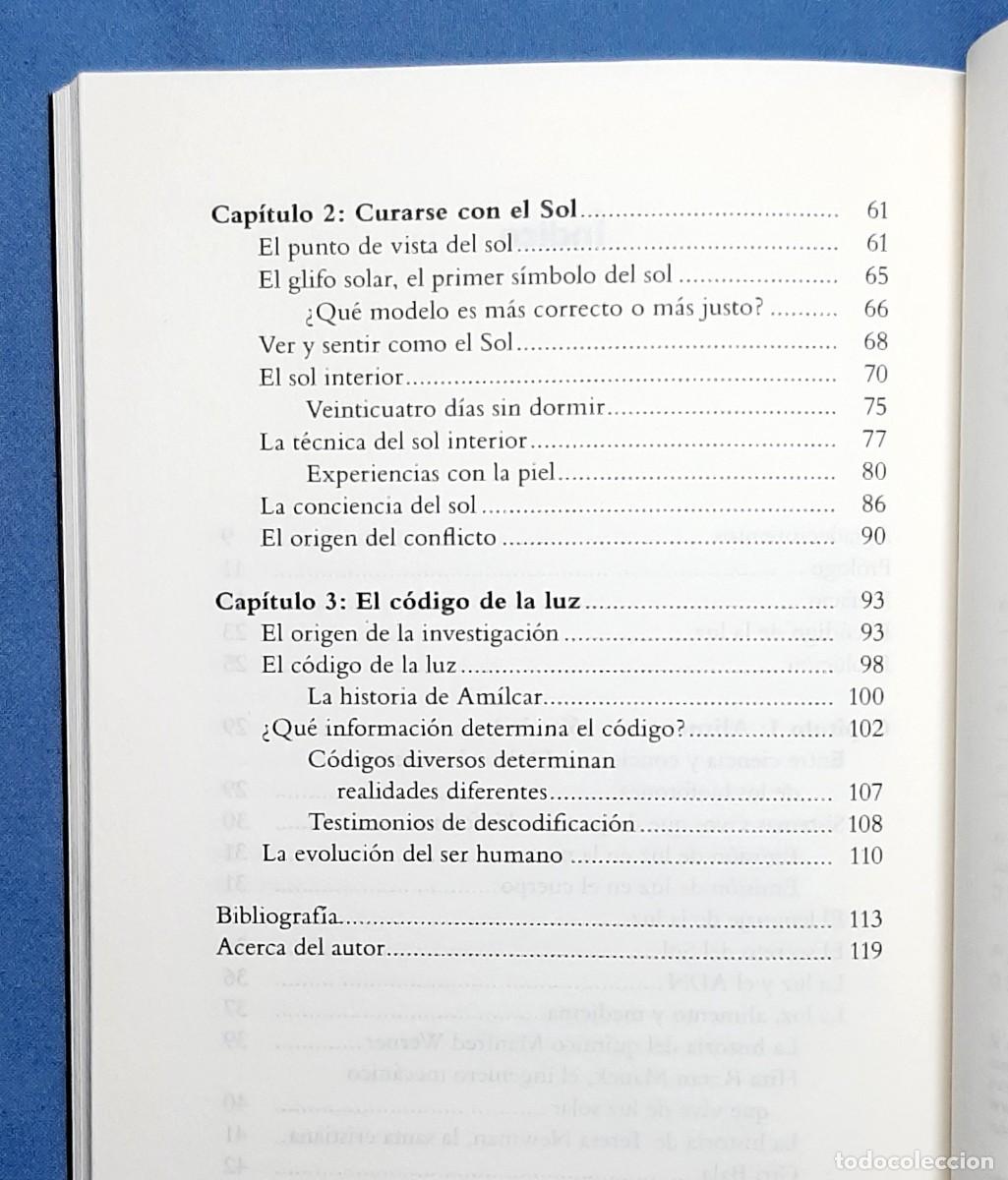 Libros de segunda mano: EL C&Oacute;DIGO DE LA LUZ. DANIEL LUMERA. PRIMERA EDICI&Oacute;N. 2010. RARO. - Foto 3