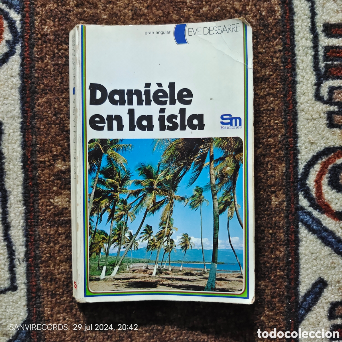 Libros de segunda mano: DANI&Egrave;LE EN LA ISLA (EVE DESSARRE) (GRAN ANGULAR, SM) - Foto 1