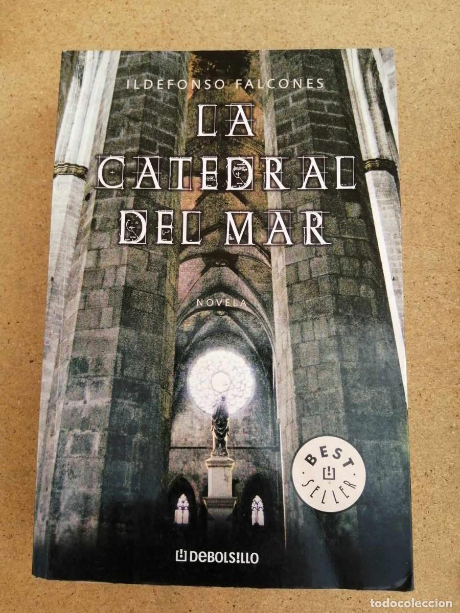 Libros de segunda mano: LA CATEDRAL DEL MAR (ILDEFONSO FALCONES) - Foto 1
