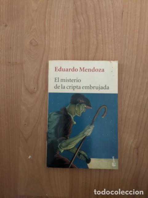 Libros de segunda mano: LA CRIPTA EMPNRUJADA EDUARDO MENDOZA - Foto 1