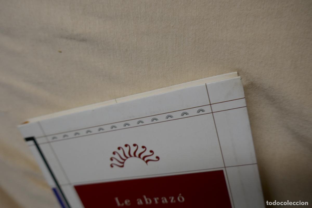 Libros de segunda mano: LE ABRAZ&Oacute; Y LE BES&Oacute; - MARKO IVAN RUPNIK - Foto 3