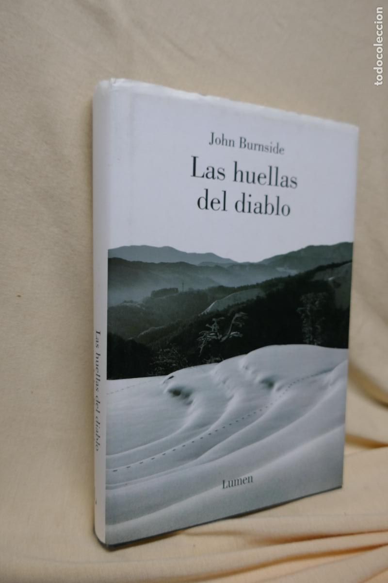 Libros de segunda mano: Las huellas del diablo - John Burnside - Foto 2