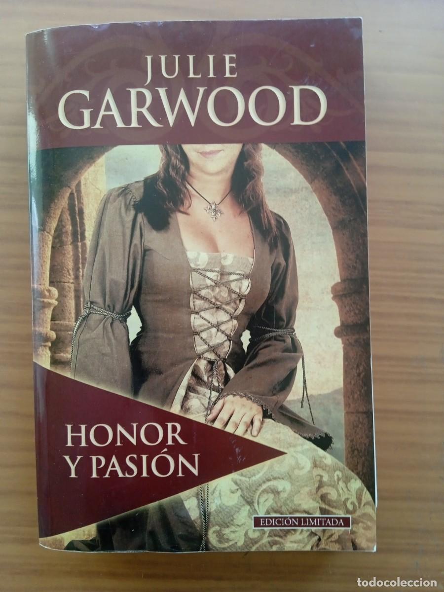 Libros de segunda mano: NOVELA - HONOR Y PASION - 170 - Foto 1