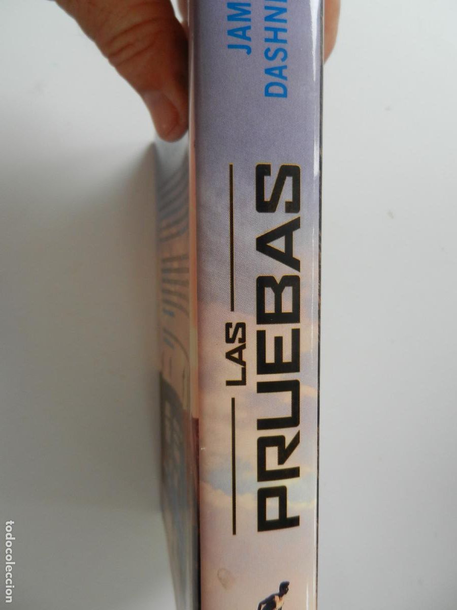 Libros de segunda mano: EL CORREDOR DEL LABERINTO - LAS PRUEBAS - LIBRO II - JAMES DASHNER - NOCTURNA EDICIONES 2015. - Foto 2