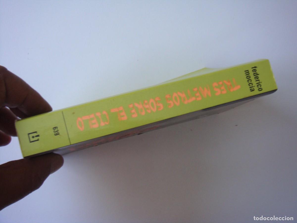 Libros de segunda mano: TRES METROS SOBRE EL CIELO - Foto 2