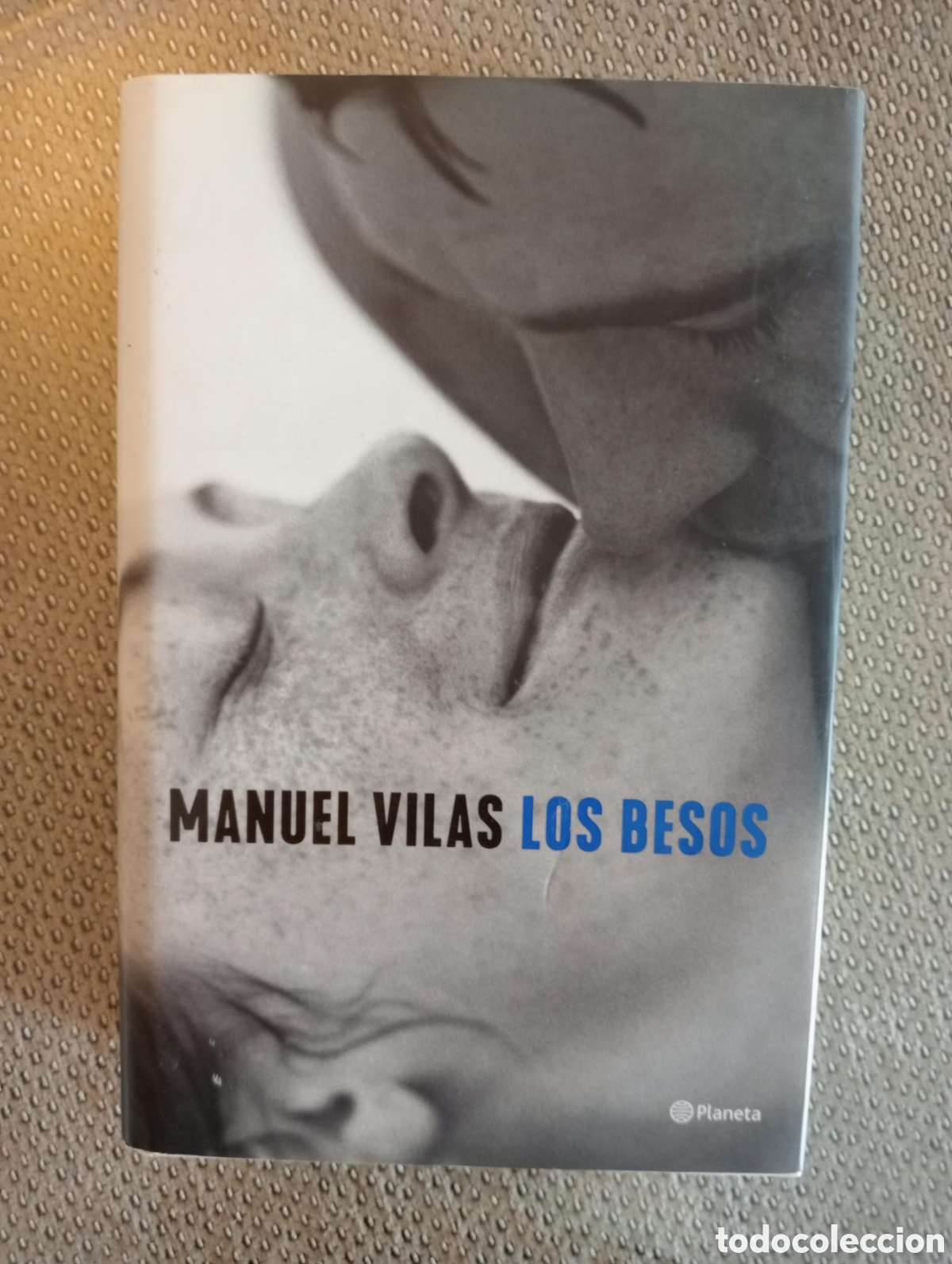 Libros de segunda mano: LOS BESOS / MANUEL VILAS - Foto 1
