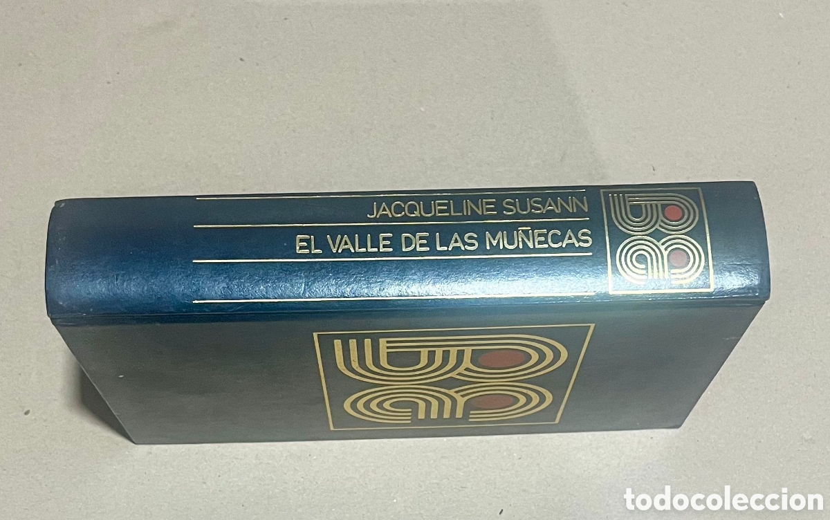 Libros de segunda mano: El valle de las mu&ntilde;ecas - Foto 2
