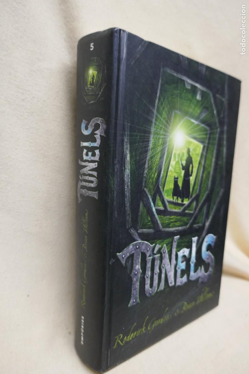 Libros de segunda mano: TUNELS - RRODERICK GORDON & BRIAN WILLIAMS - Foto 2