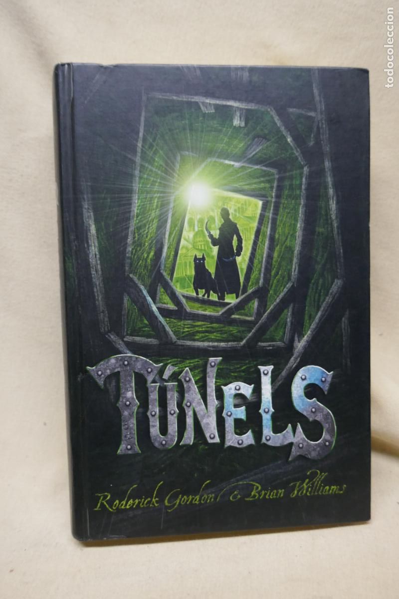 Libros de segunda mano: TUNELS - RRODERICK GORDON & BRIAN WILLIAMS - Foto 1