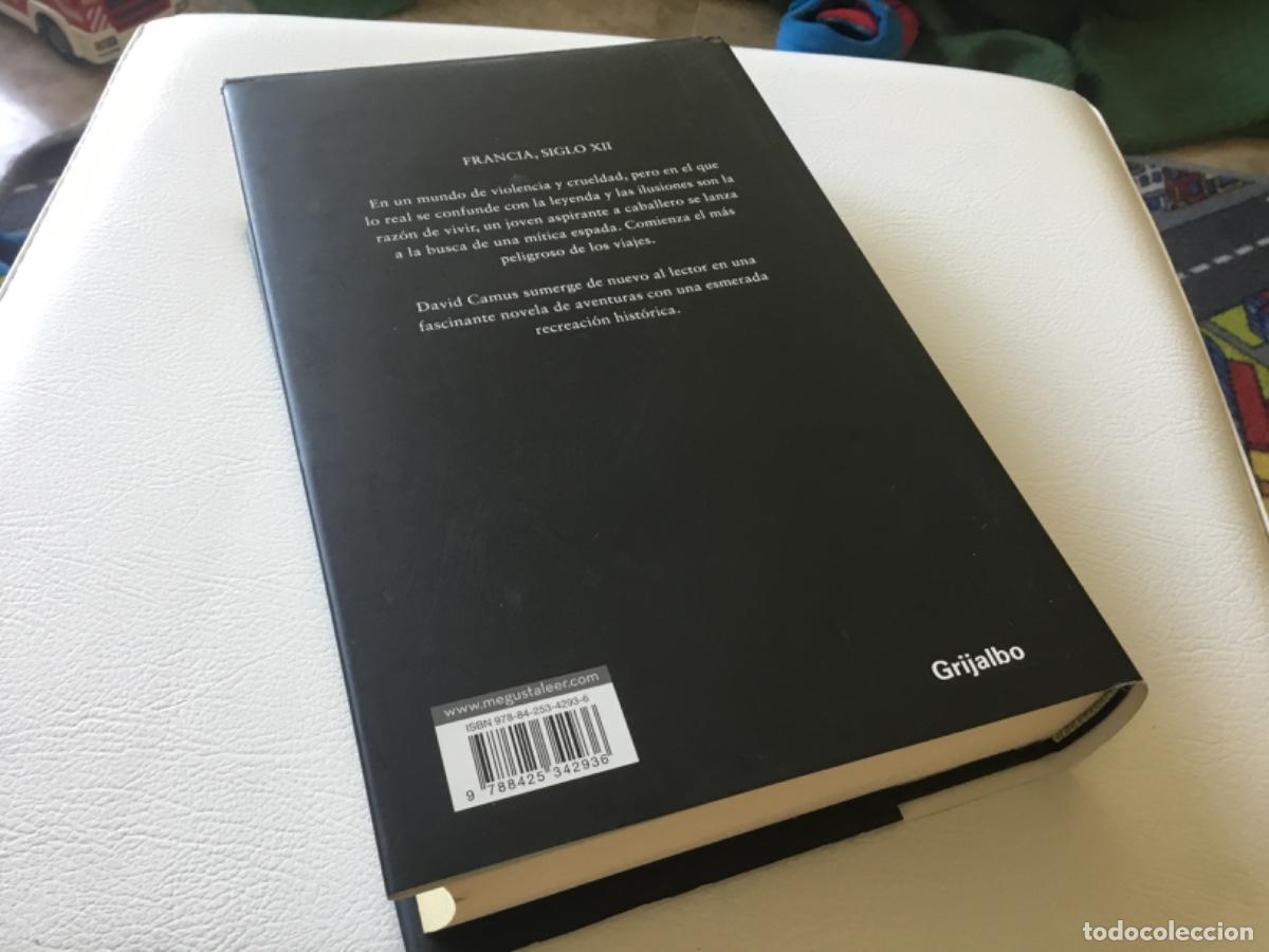 Libros de segunda mano: La espada de San Jorge. David Camus - Foto 3