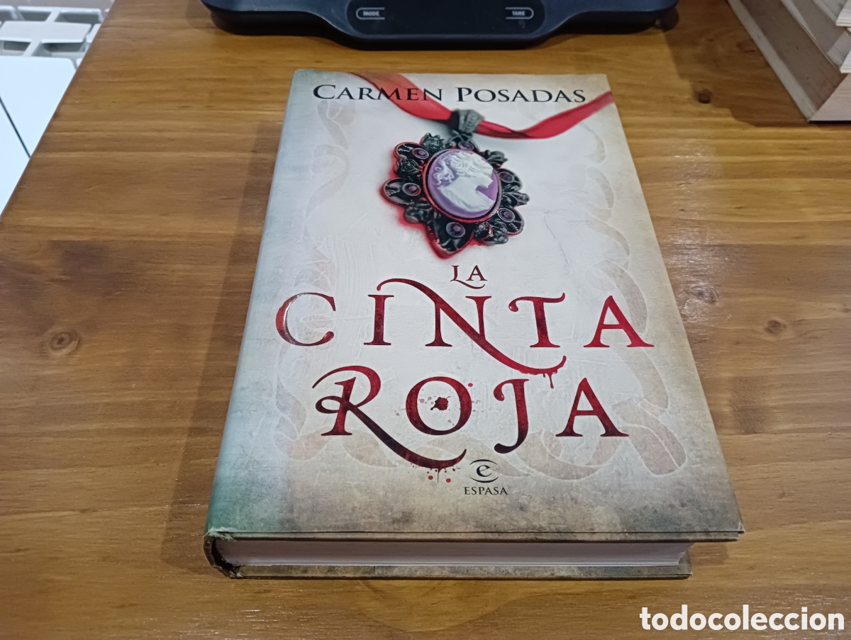 Libros de segunda mano: Carmen Posadas la cinta roja - Foto 1