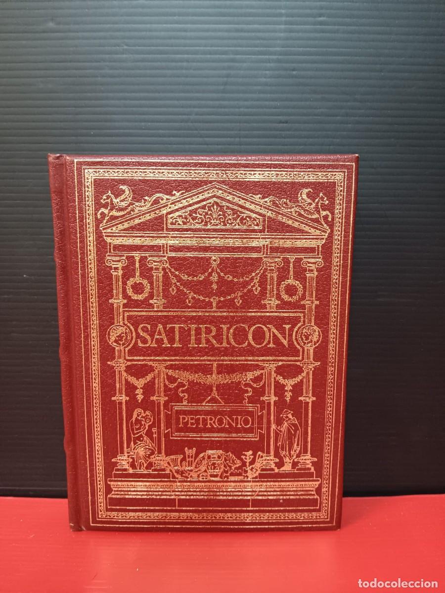 Libros de segunda mano: libro satiricon petronio - Foto 1