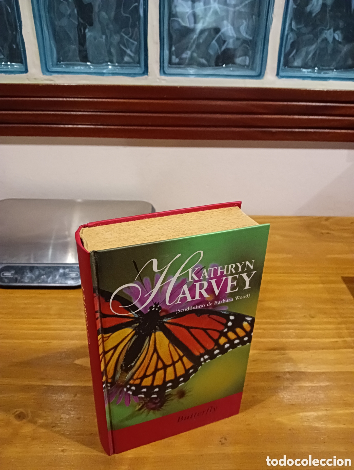 Libros de segunda mano: Butterfly . Kathryn Harvey - Foto 7