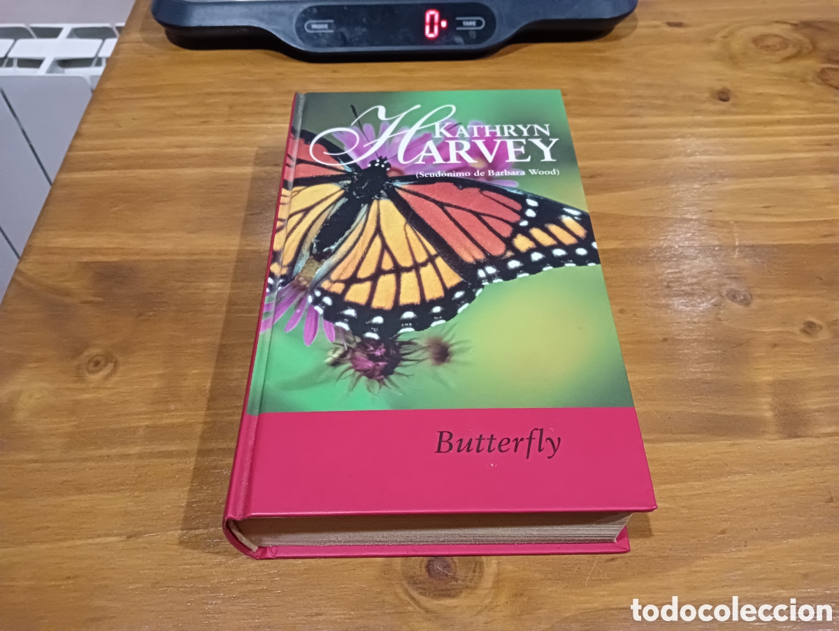 Libros de segunda mano: Butterfly . Kathryn Harvey - Foto 1