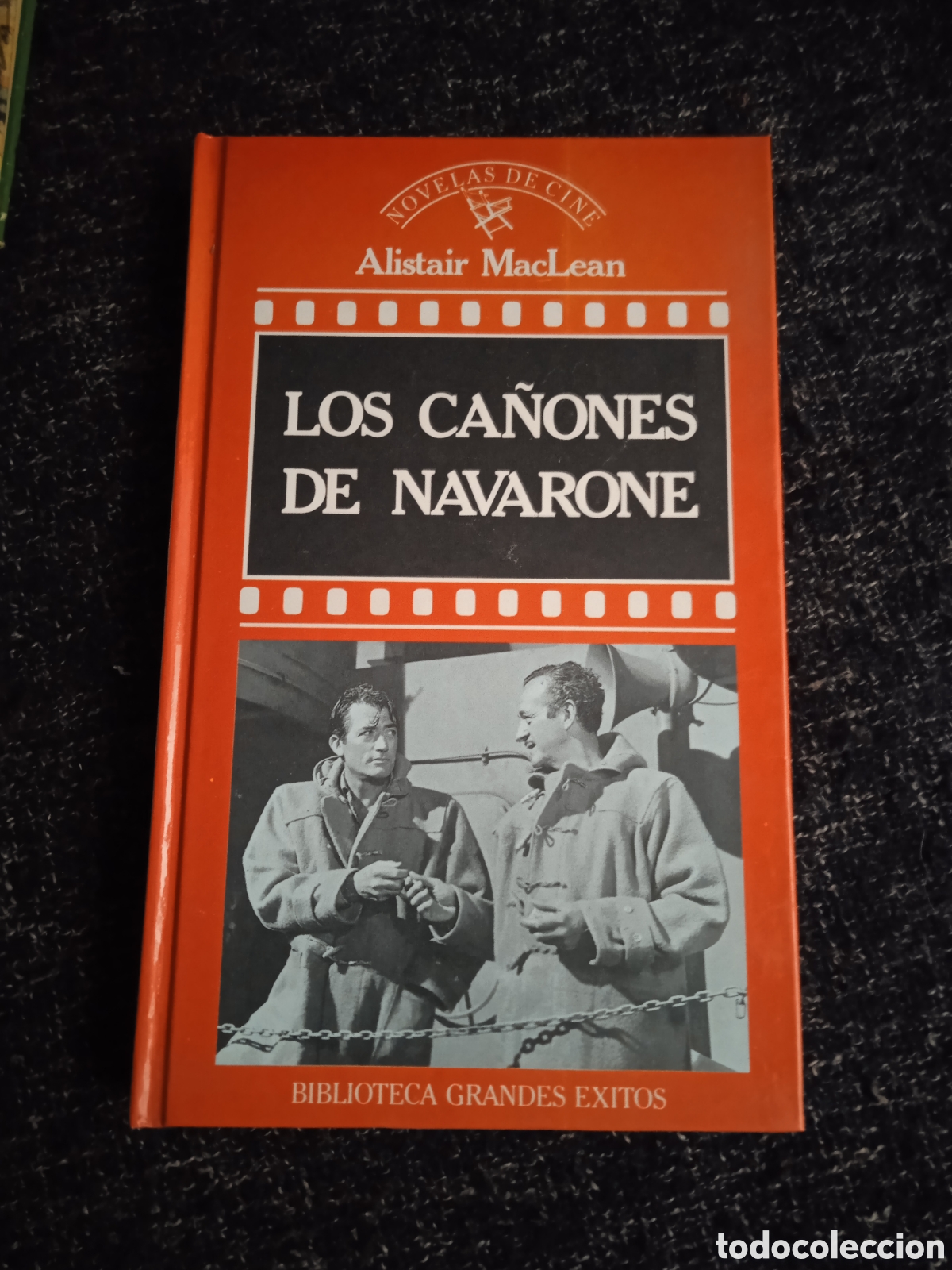 Libros de segunda mano: Los ca&ntilde;ones de Navarone / Alistar Maclean - Foto 1