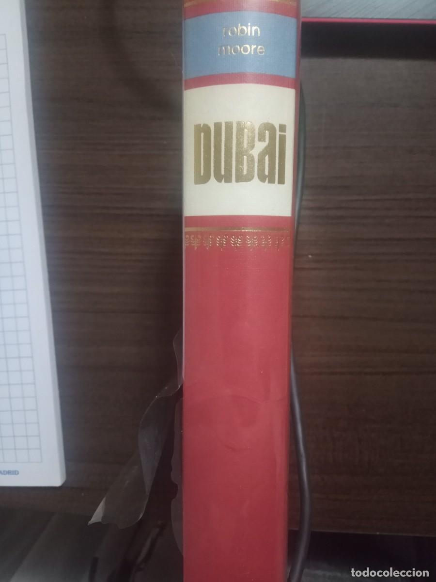 Libros de segunda mano: Dubai - Robin Moore - C&iacute;rculo de lectores - 1976 - Foto 2